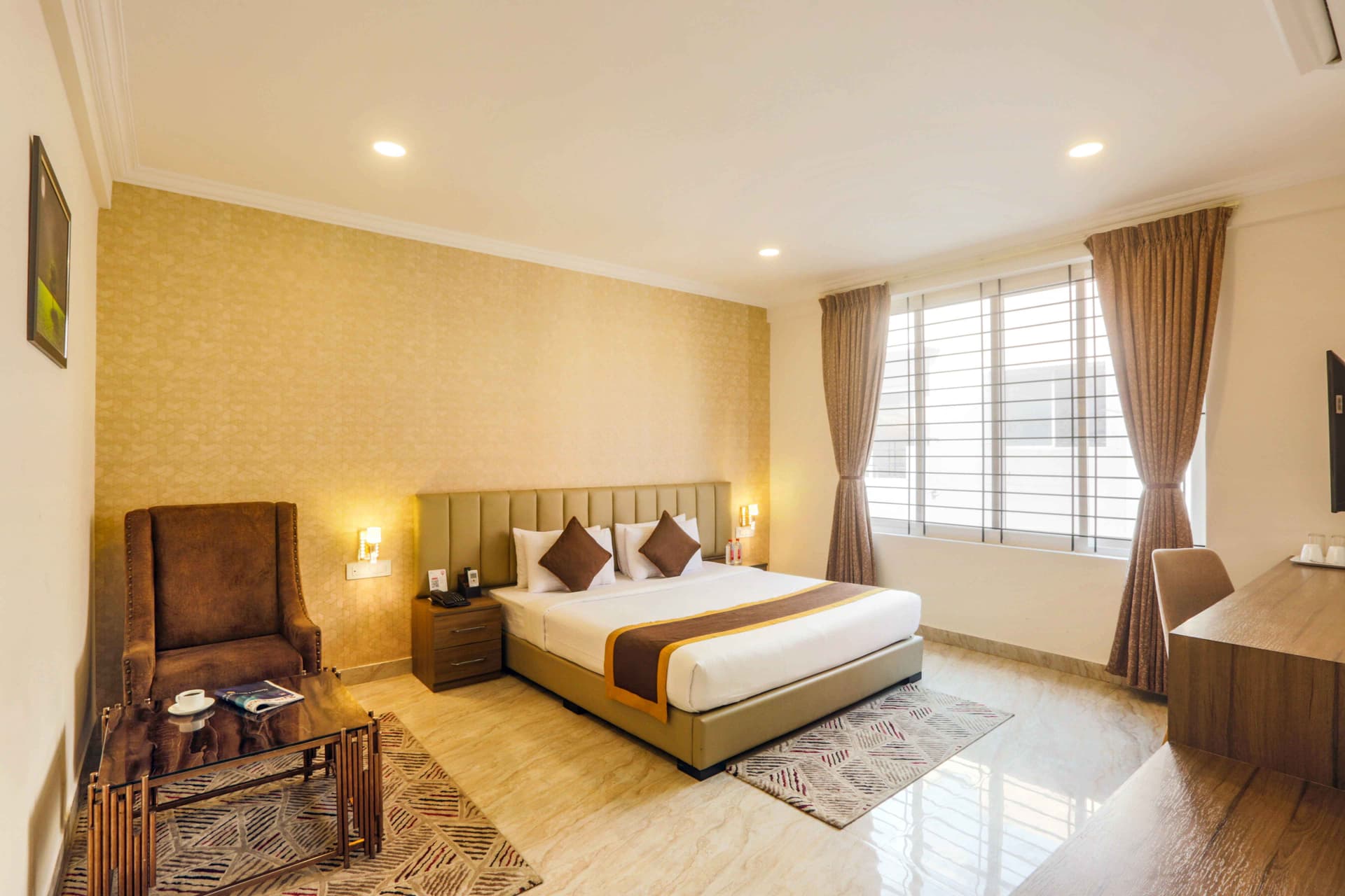 Why Staying at a Hotel Near Bangalore Airport Saves Time and Stress