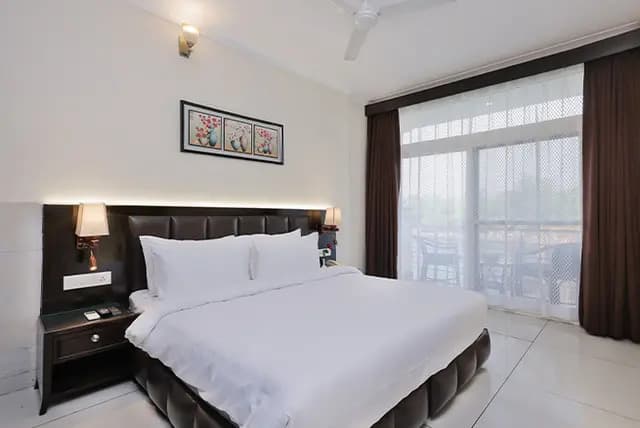 Why Stay at a Hotel in Haridwar with a Private Ghat?