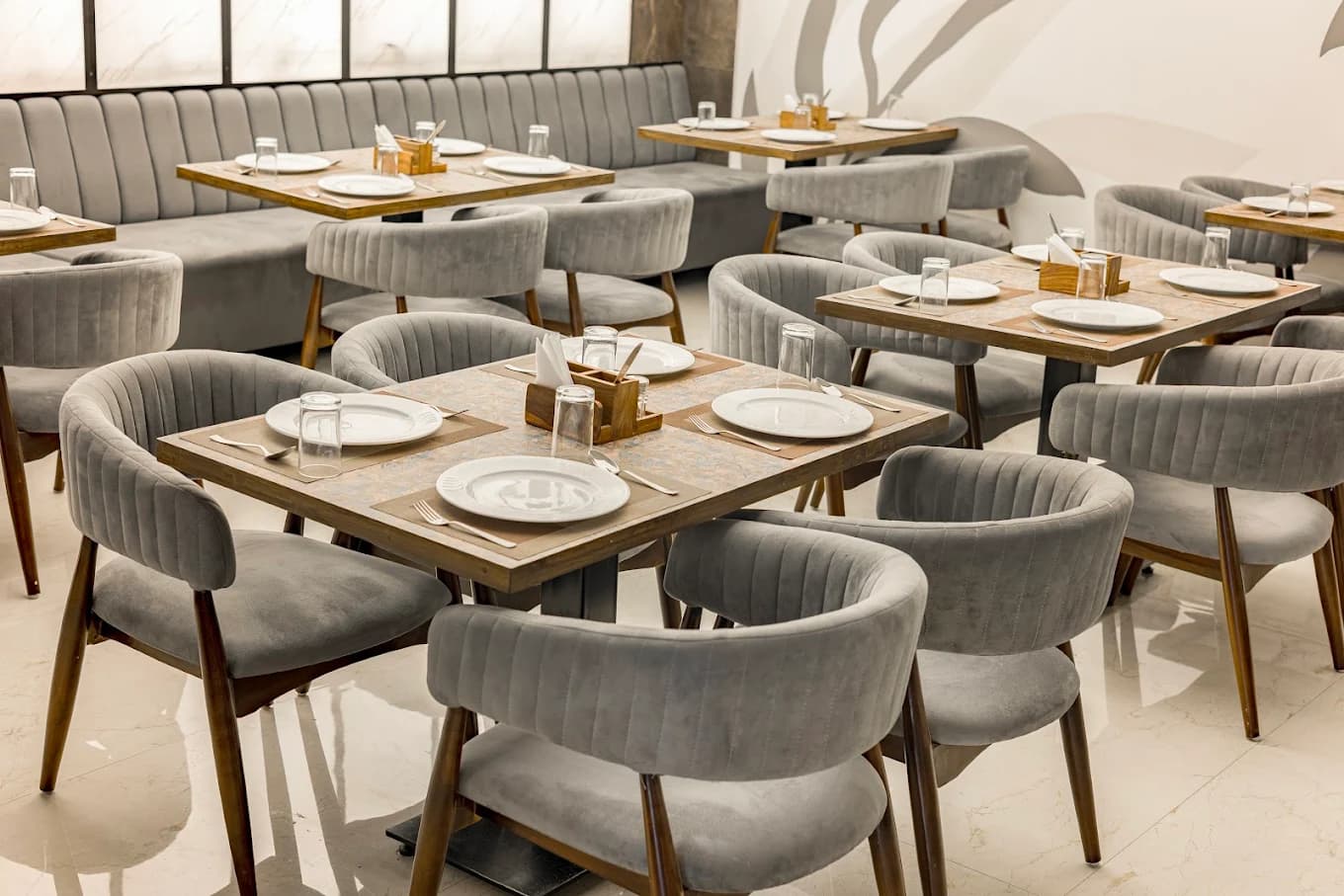 Restaurants Near Hitech City Hyderabad That People Actually Love